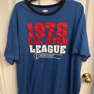 3X Old Navy T-shirt